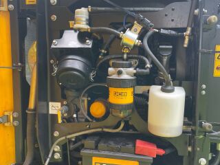 JCB  12кВ