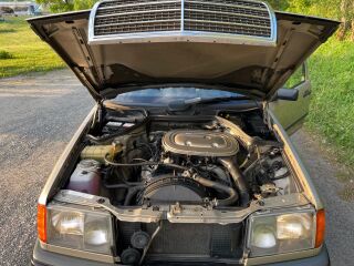 Mercedes-Benz E 200 2.0 87kW