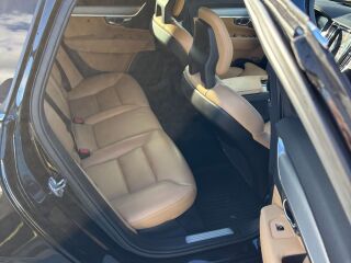 Volvo V90 AWD Inscription 2.0 D4 140kW