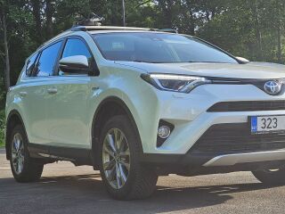 Toyota RAV4 2.5 114кВ