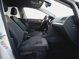 Volkswagen Golf 2.0 110kW