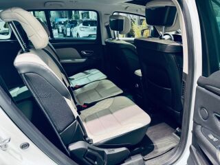 Renault Espace Initiale Paris 2.0 139kW