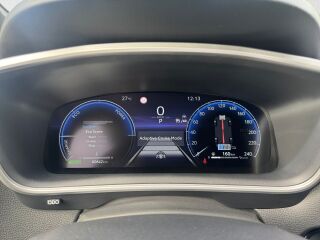 Toyota Corolla Cross Luxury Limited 1.8 72кВ