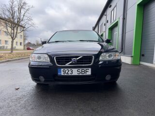 Volvo S60 2.4 120kW