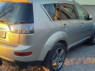 Mitsubishi Outlander 2.4 125kW
