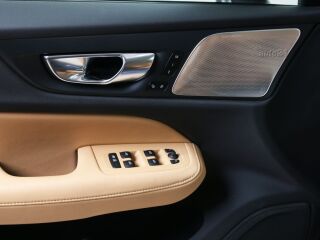 Volvo V60 AWD RECHARGE ULTRA DARK LUXURY FULL 2.0 T8 Long Range Plug-In-Hybrid 335kW