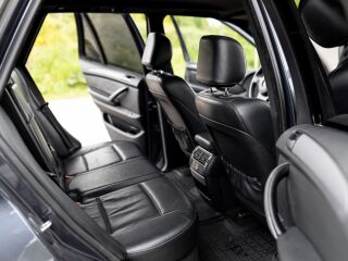 BMW X5 Shadowline IS-pakett Facelift 3.0 160kW