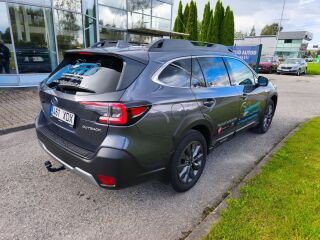 Subaru Outback LIMITED 2.5 124kW