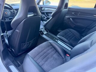 Porsche Panamera 4 GTS Facelift PDK Chrono 4.8 324kW