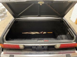 Mercedes-Benz SL 560 5.6 V8