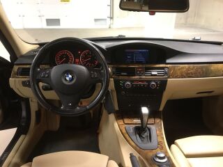 BMW 325 3.0 160kW