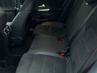 Mercedes-Benz GLA 200 AMG Night pakett 2.0 110kW