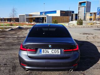 BMW 330 2.0 135kW