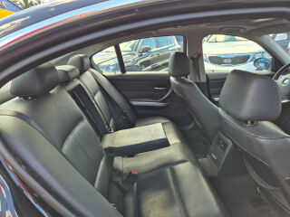 BMW 330 3.0 R6 i 190кВ