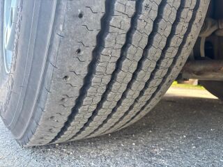 Volvo FM330 4x2 EURO6 + CARRIER SUPRA 850 + SIDE OPENING 250кВ
