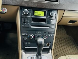 Volvo XC90 Facelift Summum AWD 2.4 D5 136kW