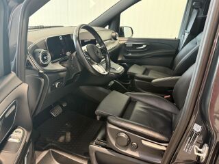 Mercedes-Benz V 300 Facelift Avantgarde 4Matic AMG Line 2.0 R4 174kW