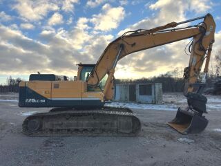 Hyundai Robex 220 LC-9 A 117kW