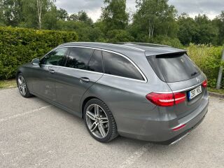 Mercedes-Benz E 220 AMG 2.0 143kW