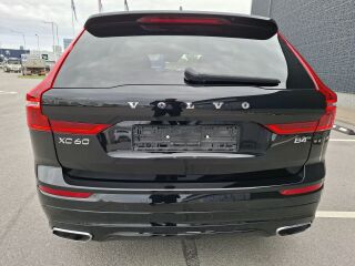 Volvo XC60 R-DESIGN 2.0 145kW