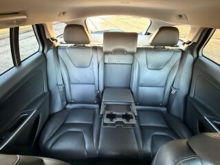 Volvo V60 Momentum Facelift EU6 2.0 R4 D3 TDI 110kW