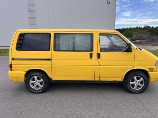 Volkswagen Caravelle 2.5 75kW