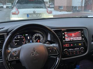 Mitsubishi Outlander 2.3 110kW
