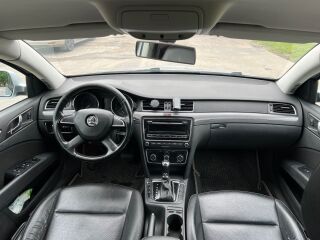 Skoda Superb Long 1.6 R4 Tdi 77kW
