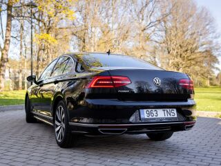 Volkswagen Passat Highline R-Line Premium Edition 1.5 R4 1.5TSI ACT 110kW
