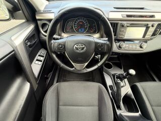 Toyota RAV4 AWD 4x4 Comfort EU5 2.2 R4 D-4D TDI 110кВ