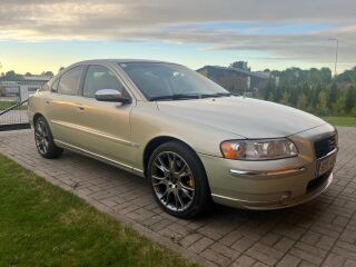 Volvo S60 AWD 2.5 R5 154kW