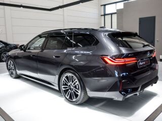 BMW 520 xDrive M-Sportpakett Touring MHEV SHADOWLINE 2.0 145kW
