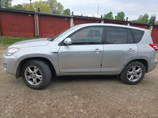 Toyota RAV4 2.2 110kW