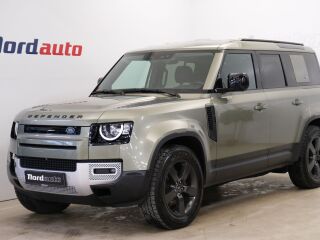 Land Rover Defender 110 Black Package 2.0 177 kW
