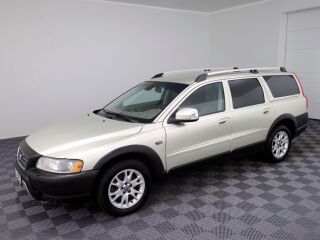 Volvo XC70 Summum Facelift ATM 2.4 D5 136kW