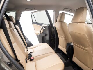Toyota RAV4 2.0 111кВ