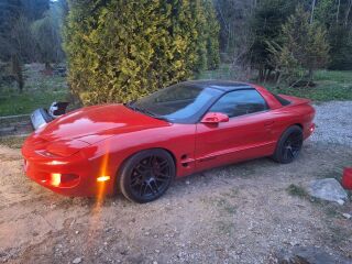 Pontiac Firebird 3.8 144кВ