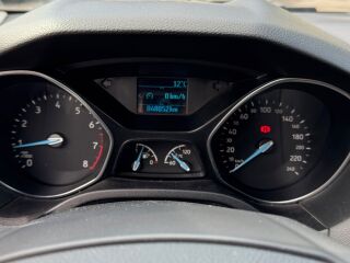 Ford Focus 1.6 77кВ