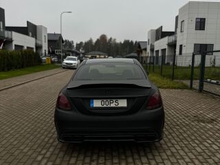 Mercedes-Benz C 63 AMG S s 4.0 V8 375kW
