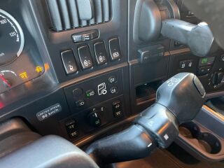Scania R560 6x2 Tow truck