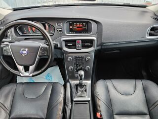 Volvo V40 Cross Country Summum FuIl Options Osmium Grey 2.0 D3 110kW