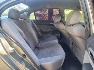 Honda Civic Elegance Hybrid 1.3 70kW