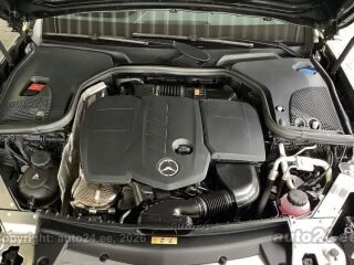 Mercedes-Benz E 220 AVANTGARDE 2.0 147kW