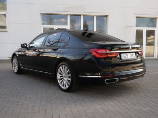 BMW 730 Xdrive 3.0 195кВ