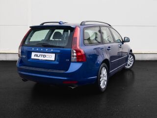 Volvo V50 Momentum Facelift 2.4 D5 132kW