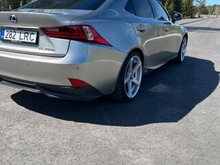 Lexus IS 300h F-Sport look 2.5 133kW