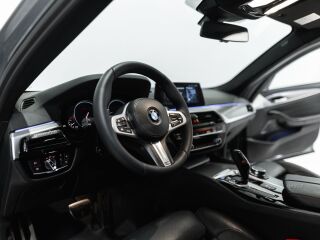 BMW 530 M-Sportpakett Executive 3.0 195kW