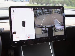 Tesla Model 3 Standard Range Plus 208кВ