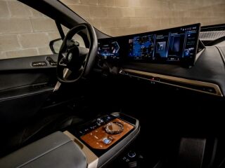 BMW iX xDrive 40 Sport Package 102kW