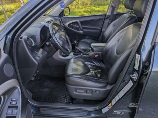 Toyota RAV4 2.2 R4 130kW